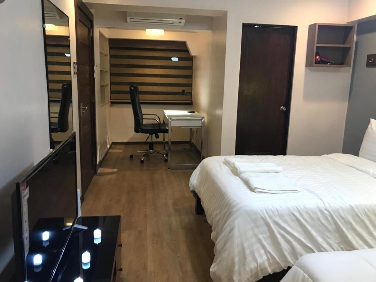 Pasig City Long Term Condominium Stay In Ortigas Center מראה חיצוני תמונה